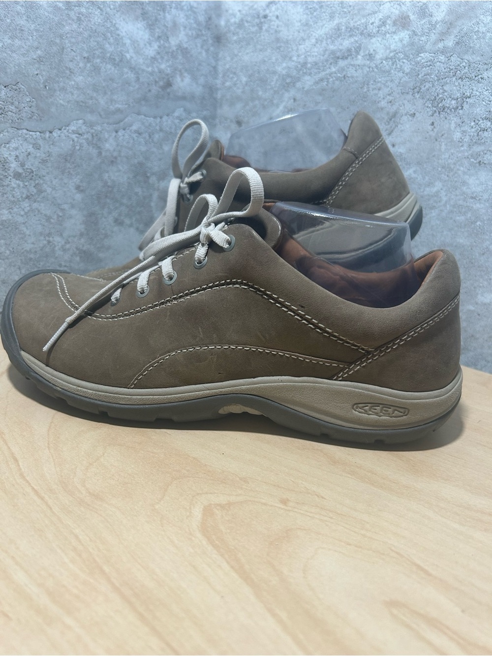 Keen presidio 2 brown leather hiking sneakers women’s size 10